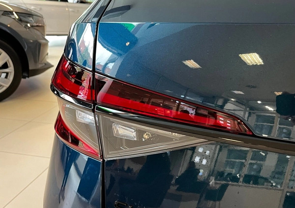Skoda Superb cena 207000 przebieg: 8, rok produkcji 2024 z Hrubieszów małe 352